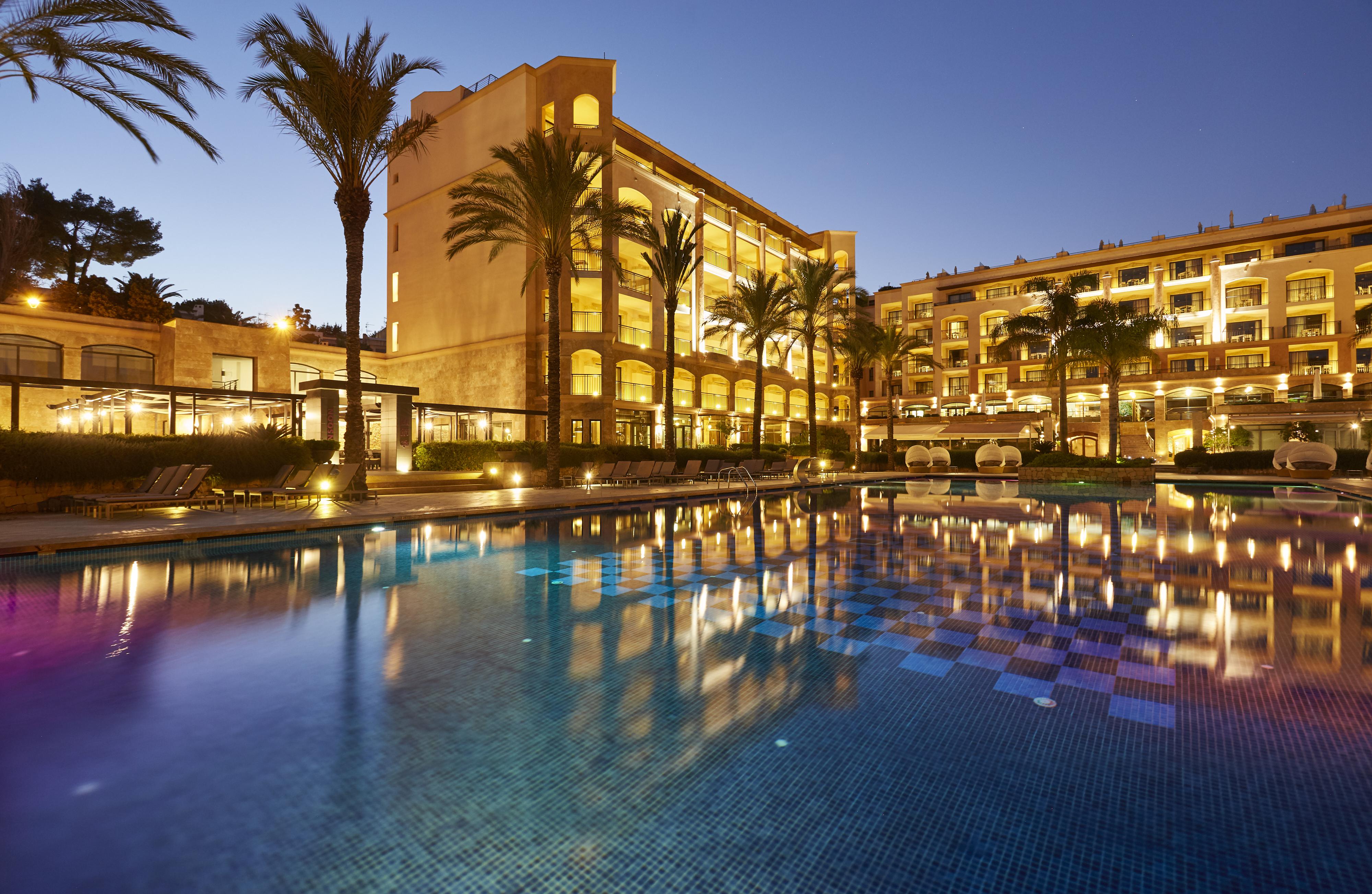 Insotel Fenicia Prestige Suites & Spa Santa Eularia des Riu Exterior photo